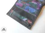 โหลดรูปภาพลงในเครื่องมือใช้ดูของ Gallery Trifold Wallet Limited Beams Boy