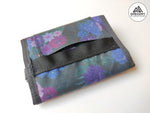 โหลดรูปภาพลงในเครื่องมือใช้ดูของ Gallery Trifold Wallet Limited Beams Boy