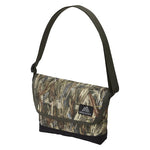 โหลดรูปภาพลงในเครื่องมือใช้ดูของ Gallery Kick-Back Shoulder - GregoryThai