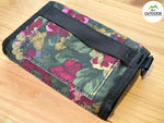 โหลดรูปภาพลงในเครื่องมือใช้ดูของ Gallery Trifold Wallet
